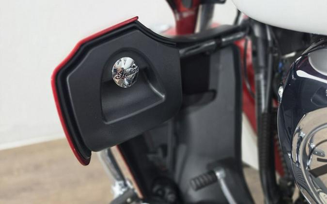 2019 Indian Roadmaster Burgundy Metallic
