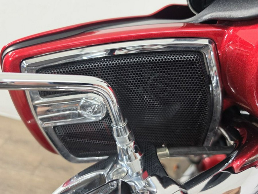 2019 Indian Roadmaster Burgundy Metallic