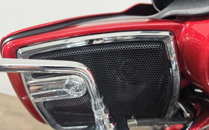 2019 Indian Roadmaster Burgundy Metallic