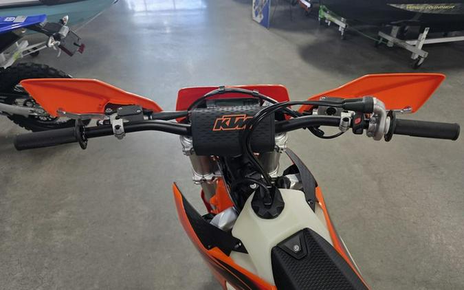 2027 KTM XC 300 W