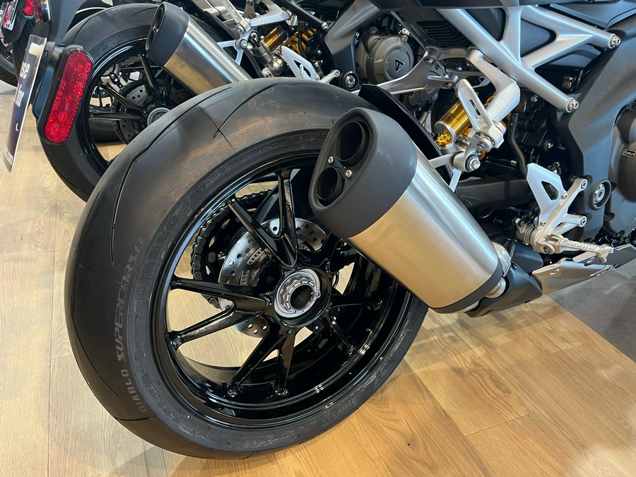 2023 Triumph Speed Triple 1200 RS