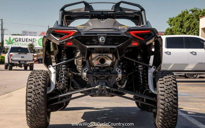 2024 Can-Am™ Maverick R X rs With SMART-SHOX