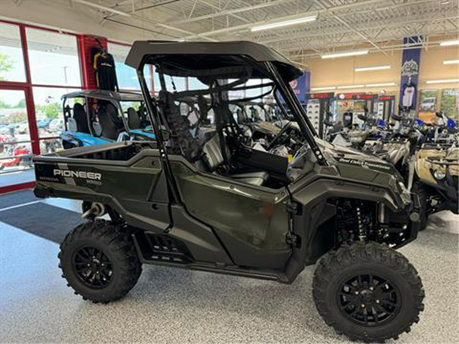 2024 Honda Pioneer 1000 Deluxe