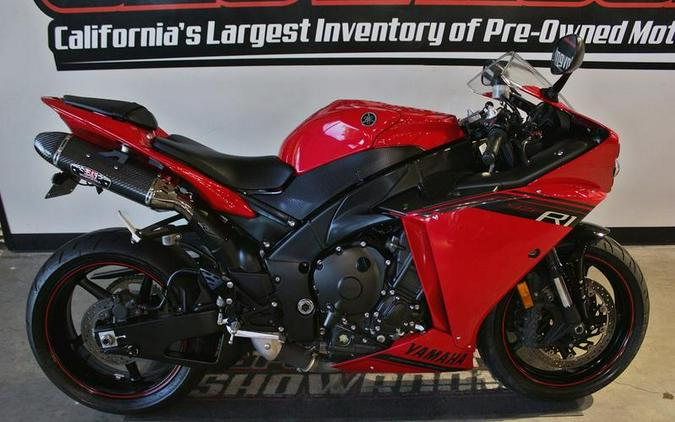 2014 Yamaha YZF-R1