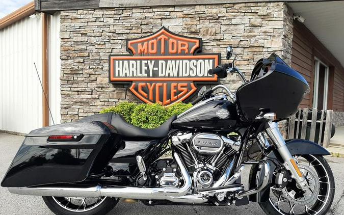 2022 Harley-Davidson Road Glide ST Review [12 Fast Facts]