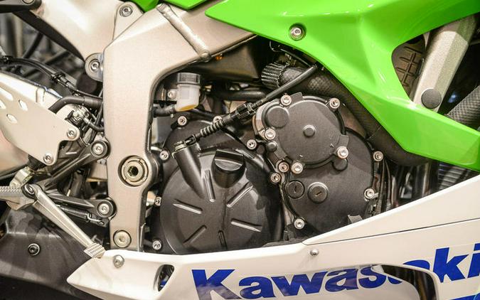 2024 Kawasaki Ninja® ZX™-6R 40th Anniversary Edition ABS