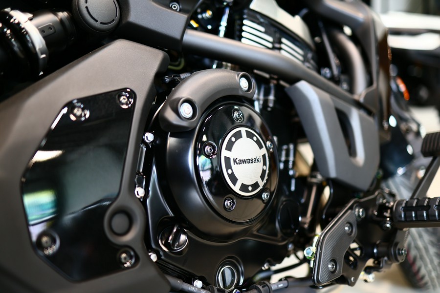 2026 Kawasaki Vulcan S ABS Metallic Graphite GrayMetallic Spark Black