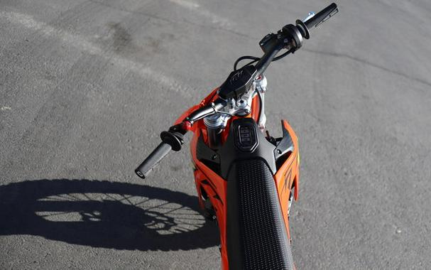 2026 KTM SX-E 5