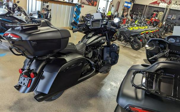 New 2023 INDIAN MOTORCYCLE ROADMASTER DARK HORSE BLACK SMOKE