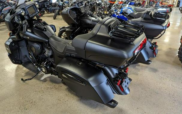 New 2023 INDIAN MOTORCYCLE ROADMASTER DARK HORSE BLACK SMOKE