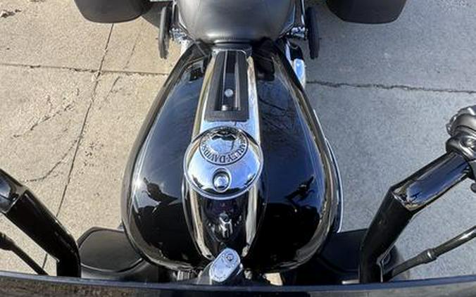 2023 Harley-Davidson® FLHTCUTG - Tri Glide® Ultra