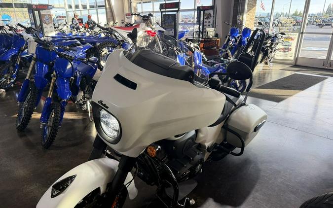 2019 Indian Motorcycle® Chieftain Dark Horse® White Smoke