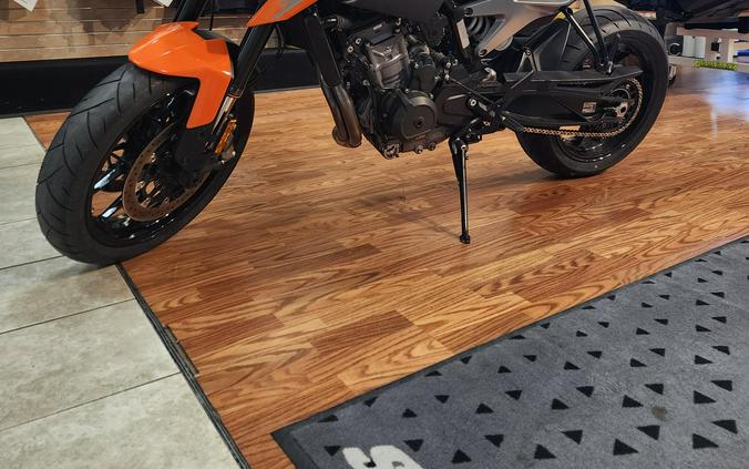 2019 KTM Duke 790