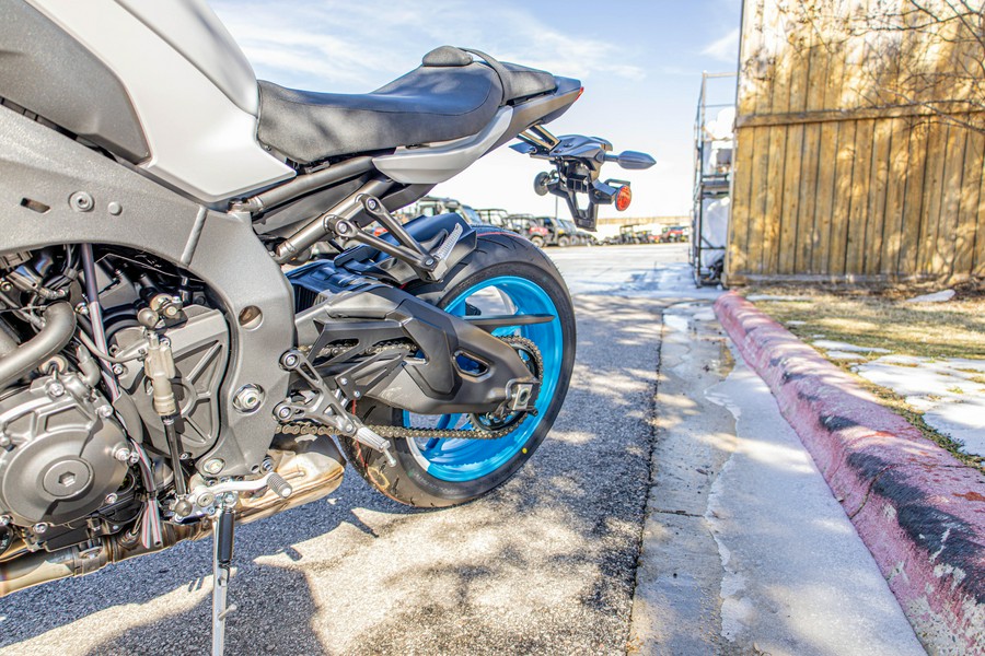2026 YAMAHA MT-10