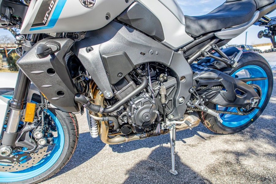 2026 YAMAHA MT-10