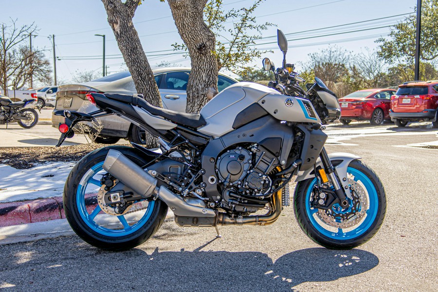 2026 YAMAHA MT-10
