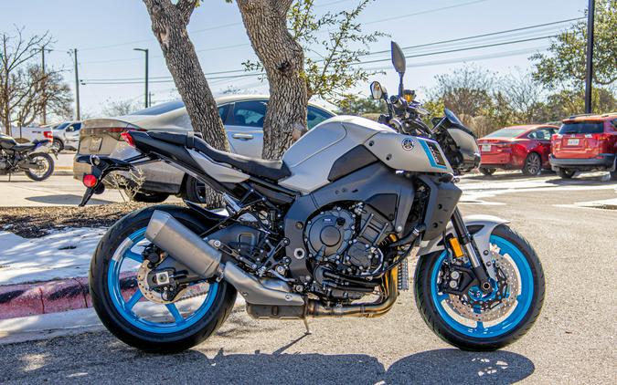 2026 YAMAHA MT-10
