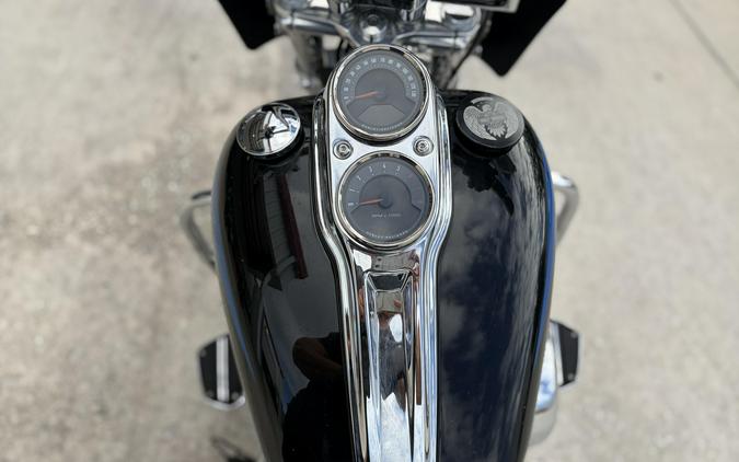 2019 HARLEY SOFTAIL LOW RIDER