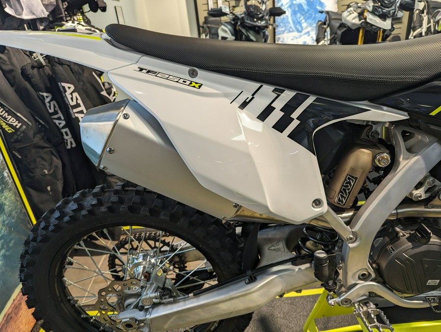 2024 Triumph TF 250-X