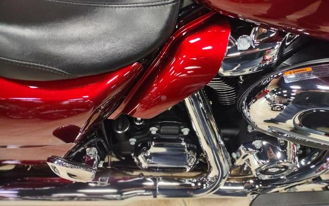 2017 Harley-Davidson® FLHXS - Street Glide® Special