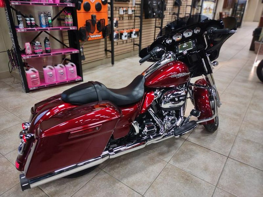 2017 Harley-Davidson® FLHXS - Street Glide® Special