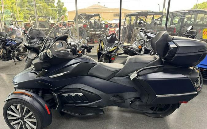 2022 Can-Am Spyder RT Sea-To-Sky
