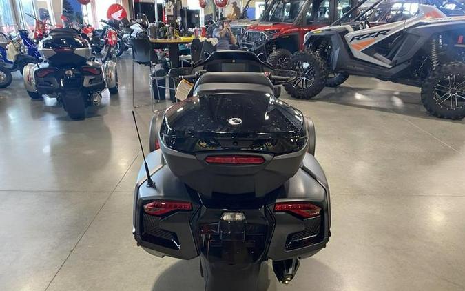 2023 Can-Am® Spyder RT Limited Dark Wheels