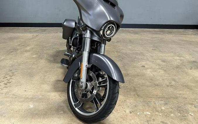 2016 Harley-Davidson® FLHXS - Street Glide® Special