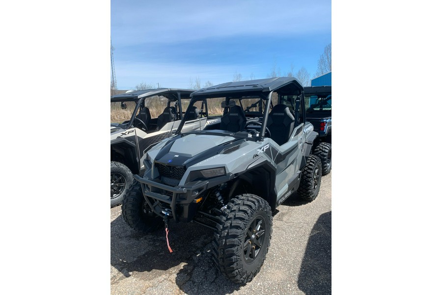 2023 Polaris Industries GENERAL XP 1000 Ultimate Avalanche Gray