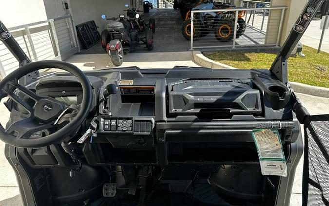 2026 Can-Am Defender XT HD9