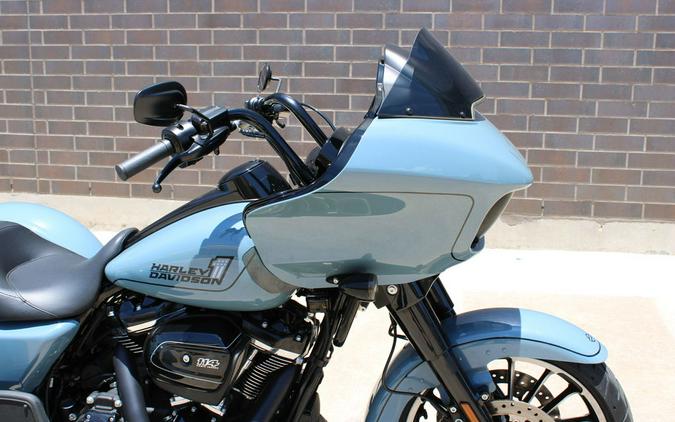 2024 Harley-Davidson® FLTRT - Road Glide® 3
