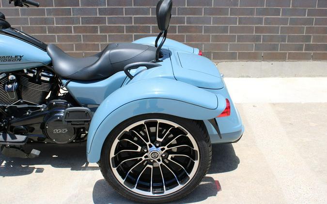 2024 Harley-Davidson® FLTRT - Road Glide® 3