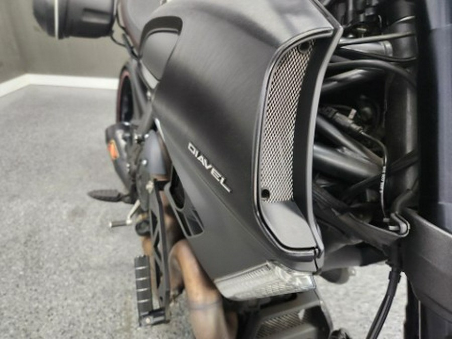 2011 Ducati DIAVEL