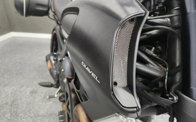2011 Ducati DIAVEL