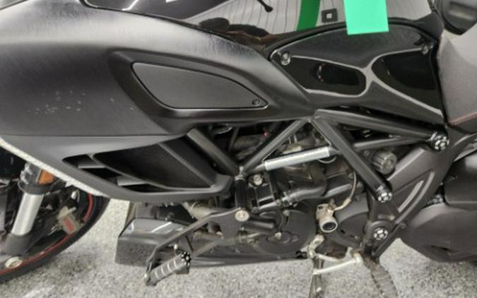 2011 Ducati DIAVEL