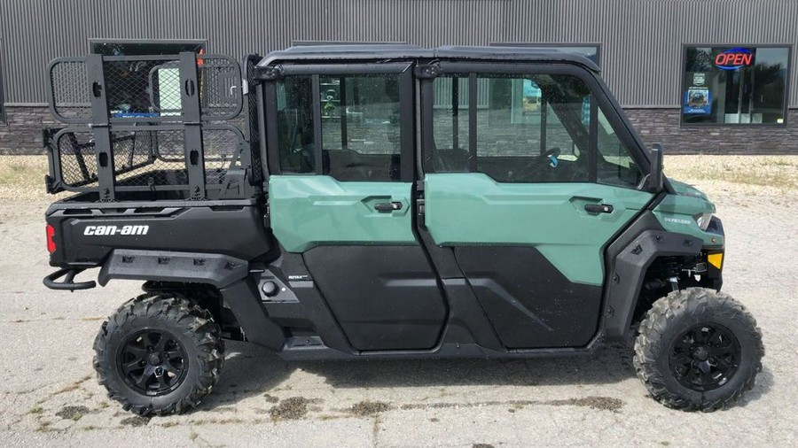 2026 Can-Am® Defender MAX DPS CAB HD10