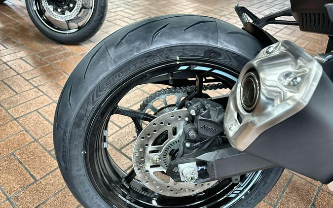 2025 Kawasaki Z900 ABS