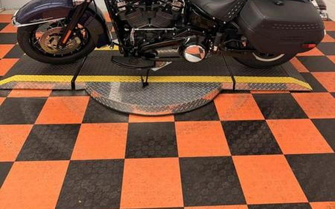 2026 Harley-Davidson® FLHC - Heritage Classic