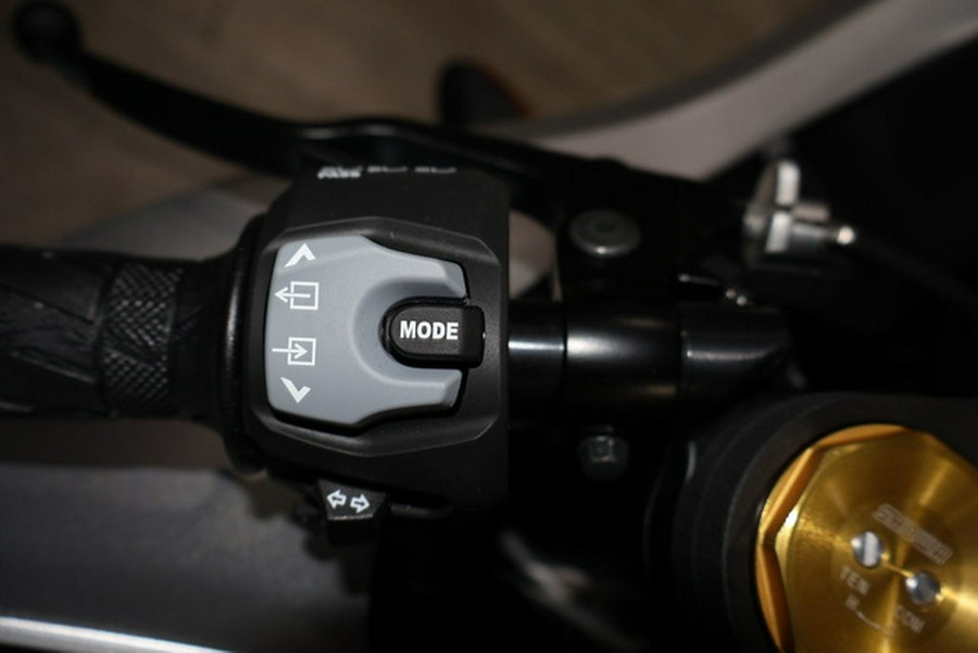 2025 Suzuki GSX-R1000