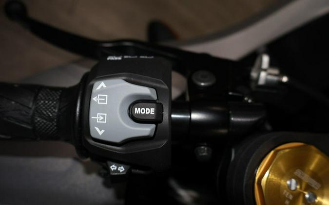 2025 Suzuki GSX-R1000