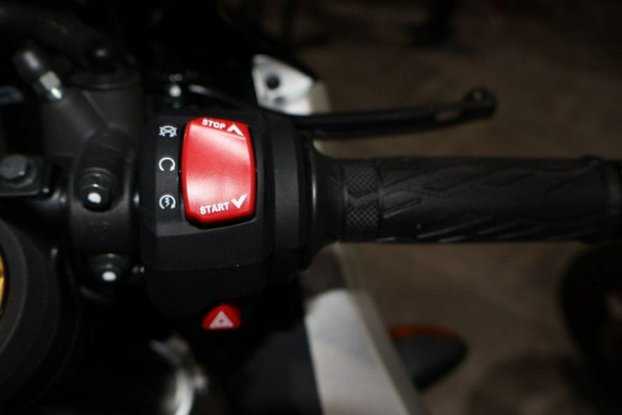 2025 Suzuki GSX-R1000