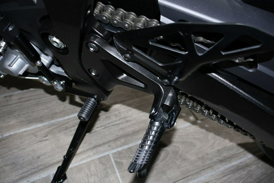 2025 Suzuki GSX-R1000