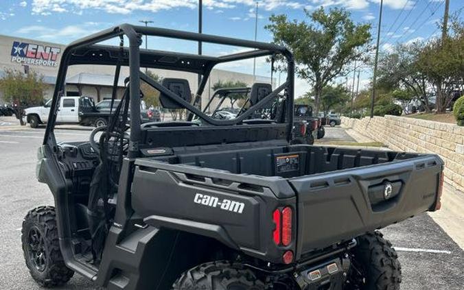 2026 Can-Am Defender HD7