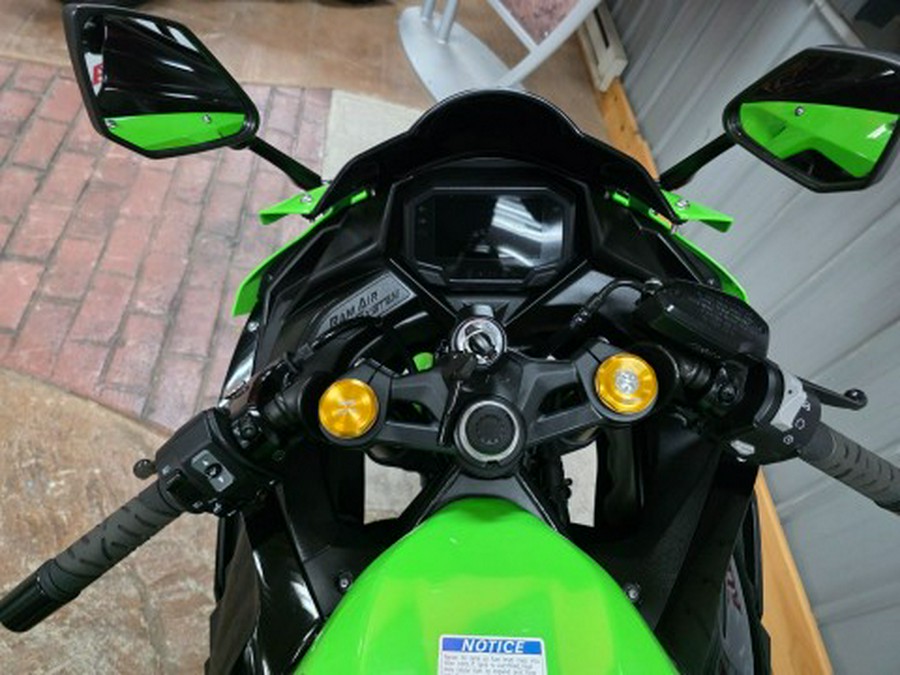 2024 Kawasaki Ninja ZX-4RR KRT Edition ABS
