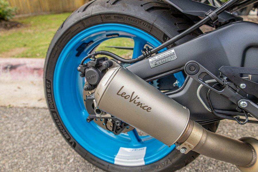 2025 YAMAHA MT-10
