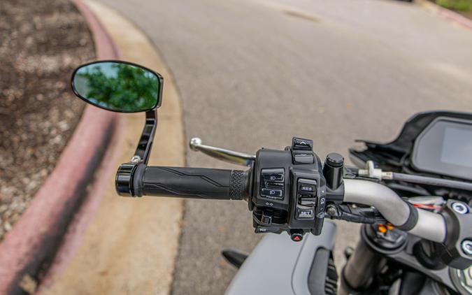 2025 YAMAHA MT-10