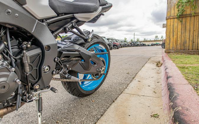 2025 YAMAHA MT-10