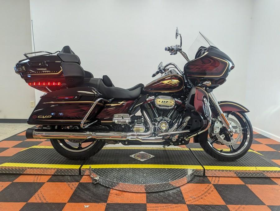 2023 Harley-Davidson CVO Road Glide Limited Anniversary