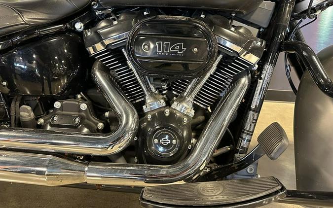 2018 Harley-Davidson FLHCS - Softail Heritage Classic 114