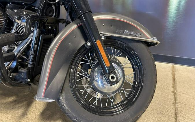 2018 Harley-Davidson FLHCS - Softail Heritage Classic 114